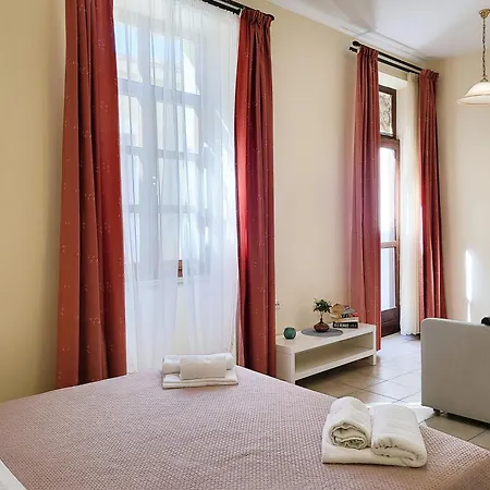 Katrina House 罗希姆诺